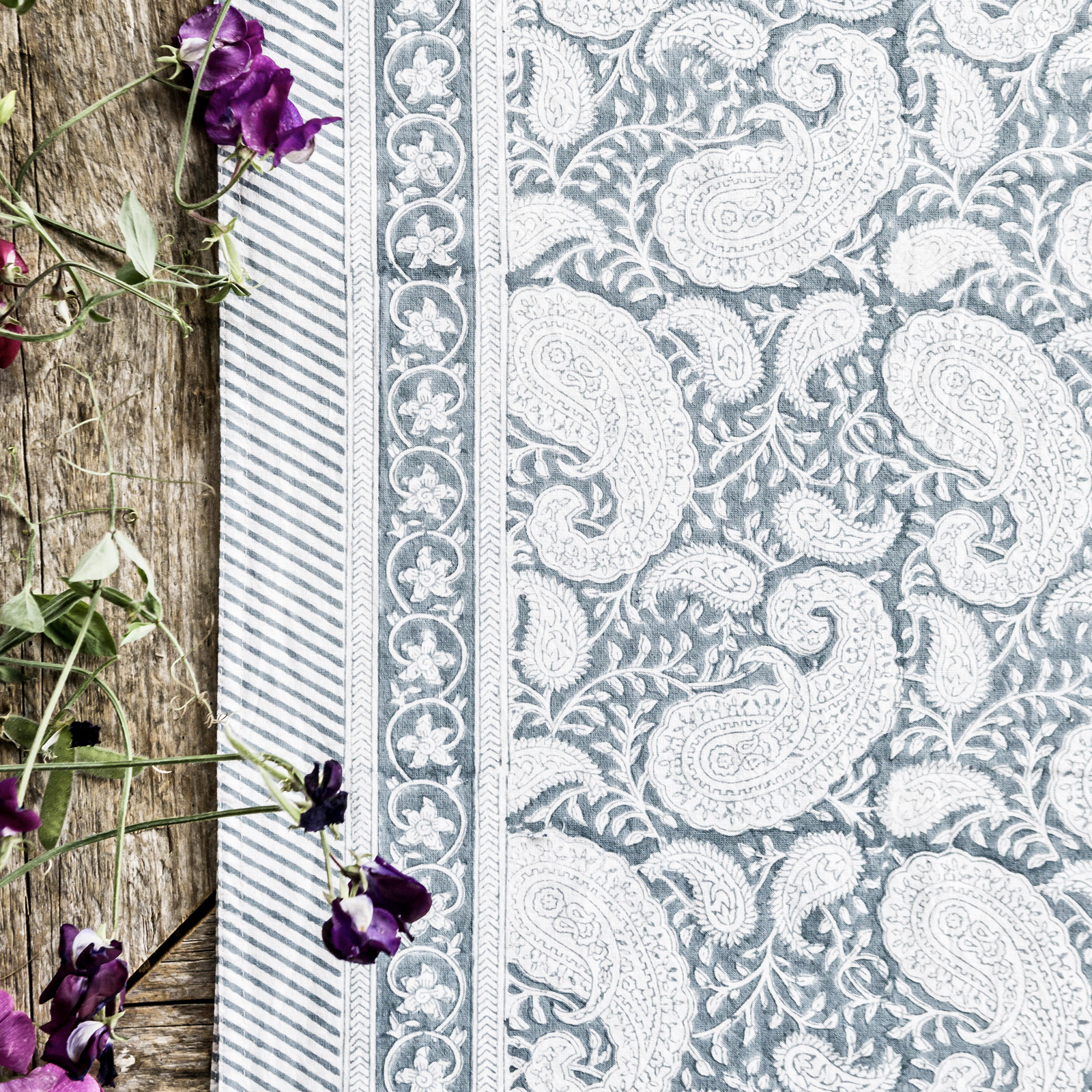 Duk Big Paisley 170x270 Blå Cashmere