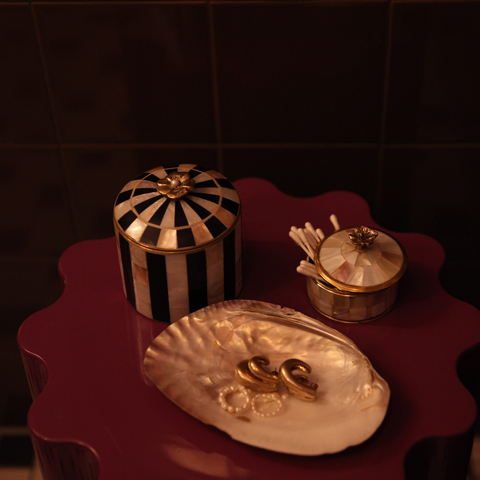 Ask Maisie Circus Box Pearly