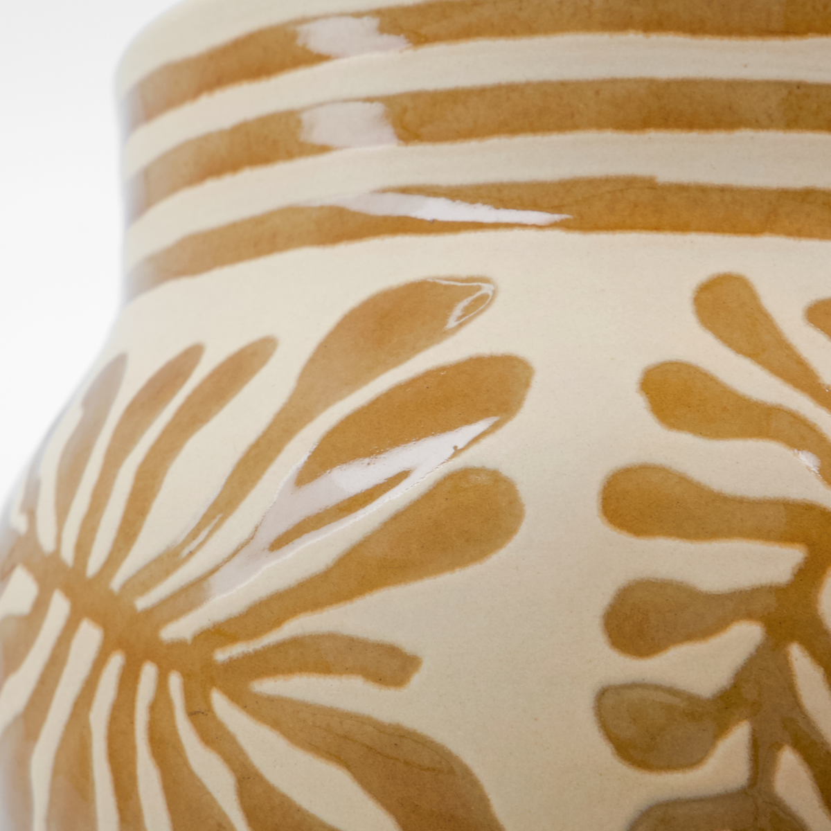 Blomkruka med gulslinga