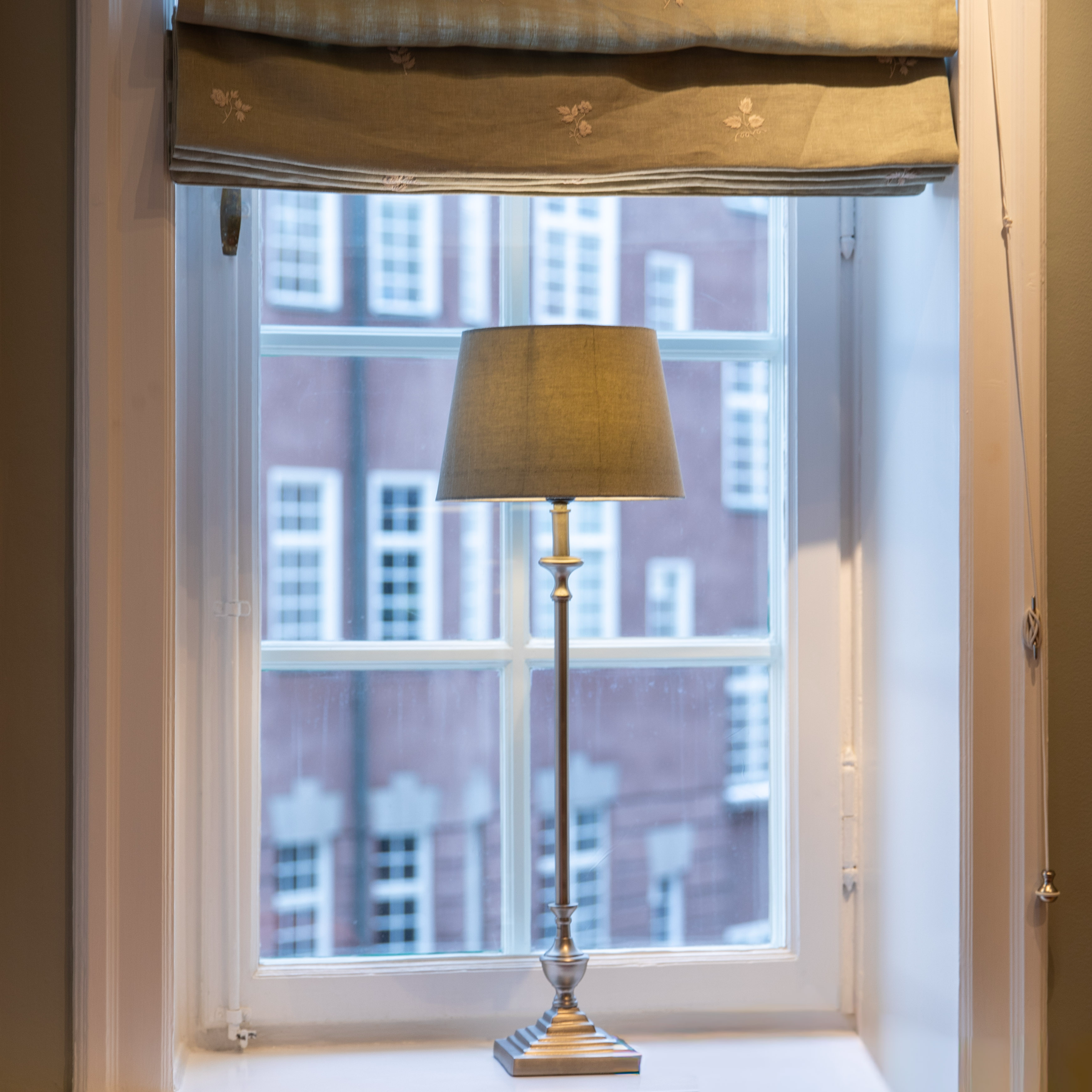 Lampskärm Walther rund 20 cm grå