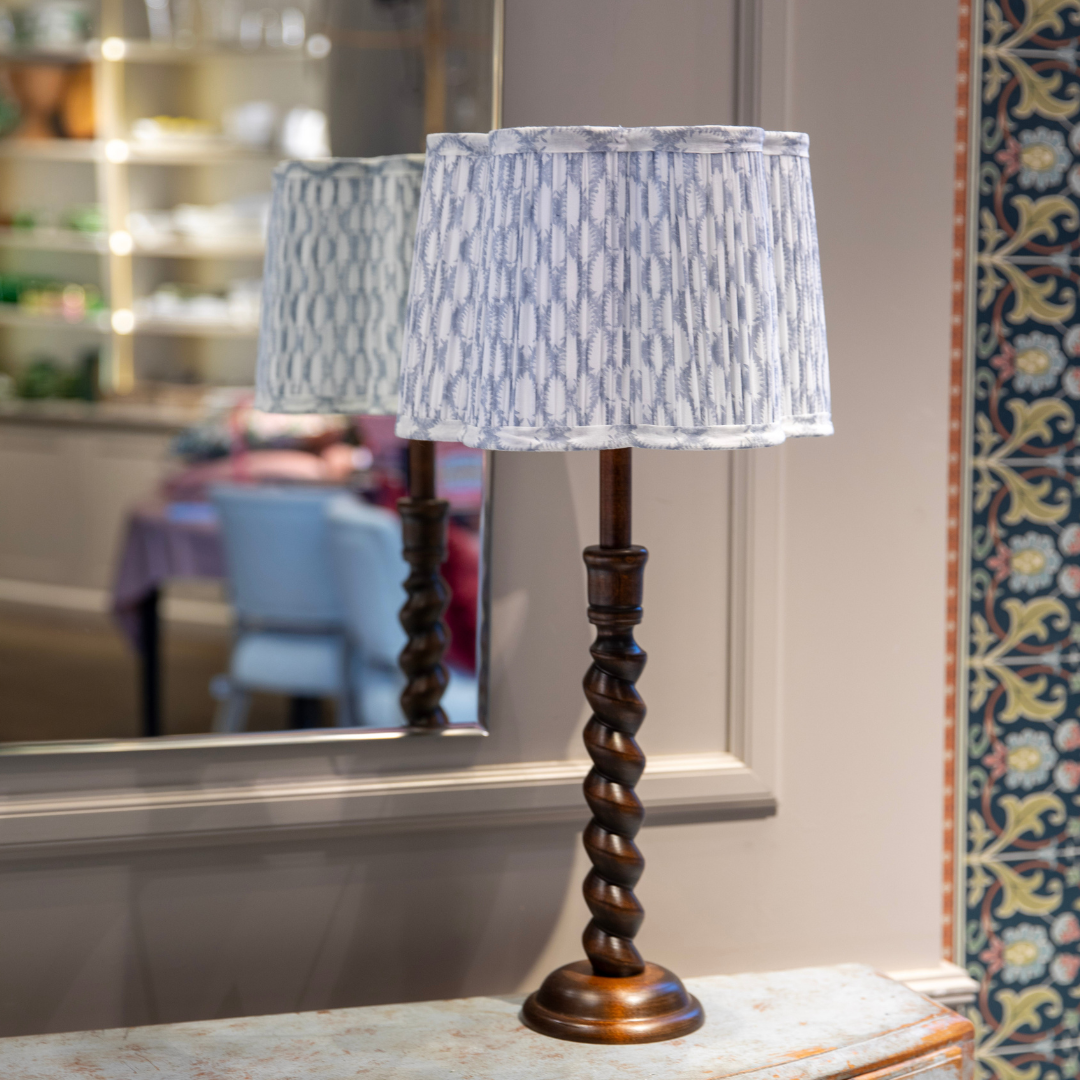 Lampskärm Scallop - Cypress - Cornflower - 30 cm