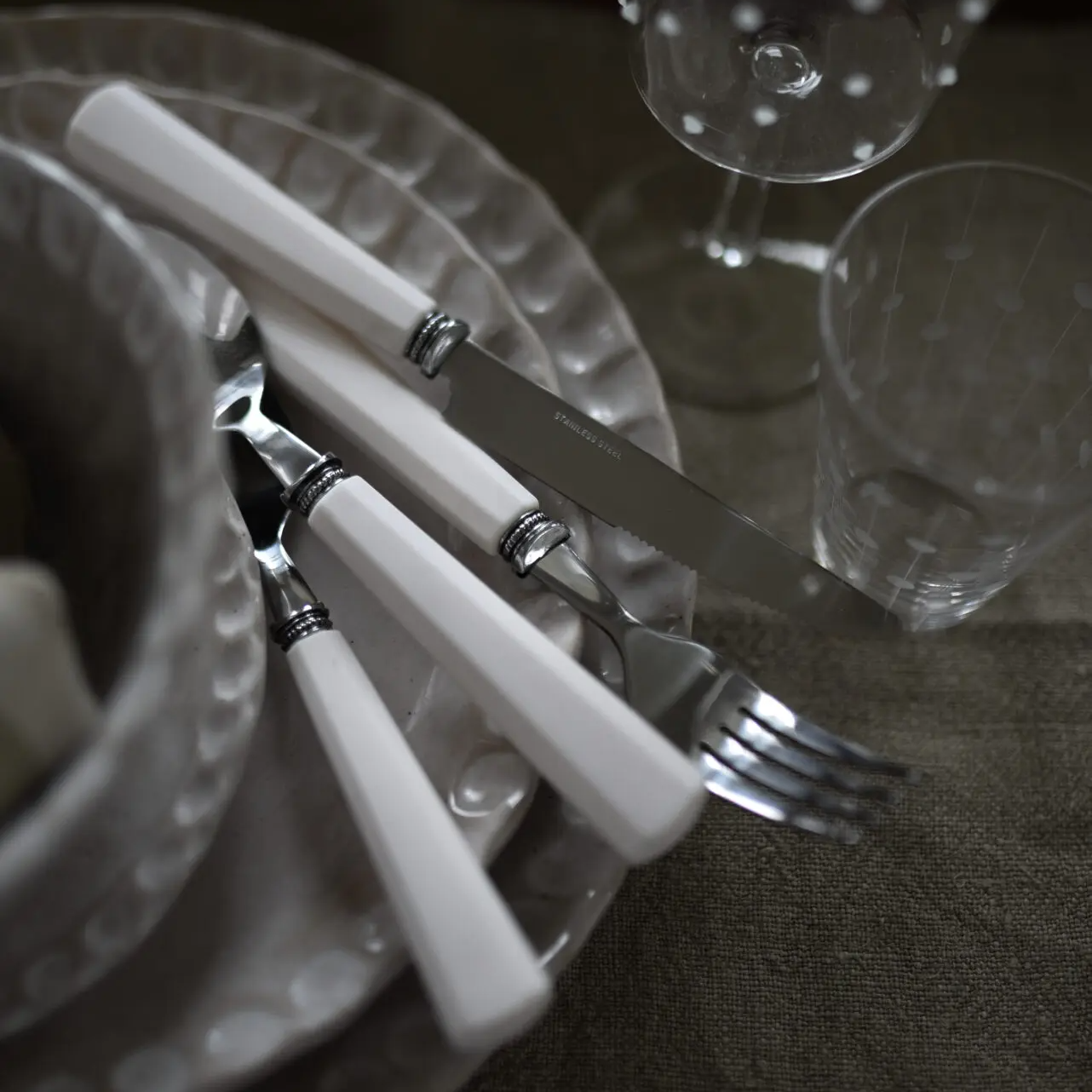 Bestick Lise vit 24 delar