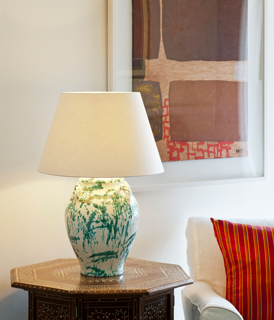 Bordslampa Rutherford Urn Green