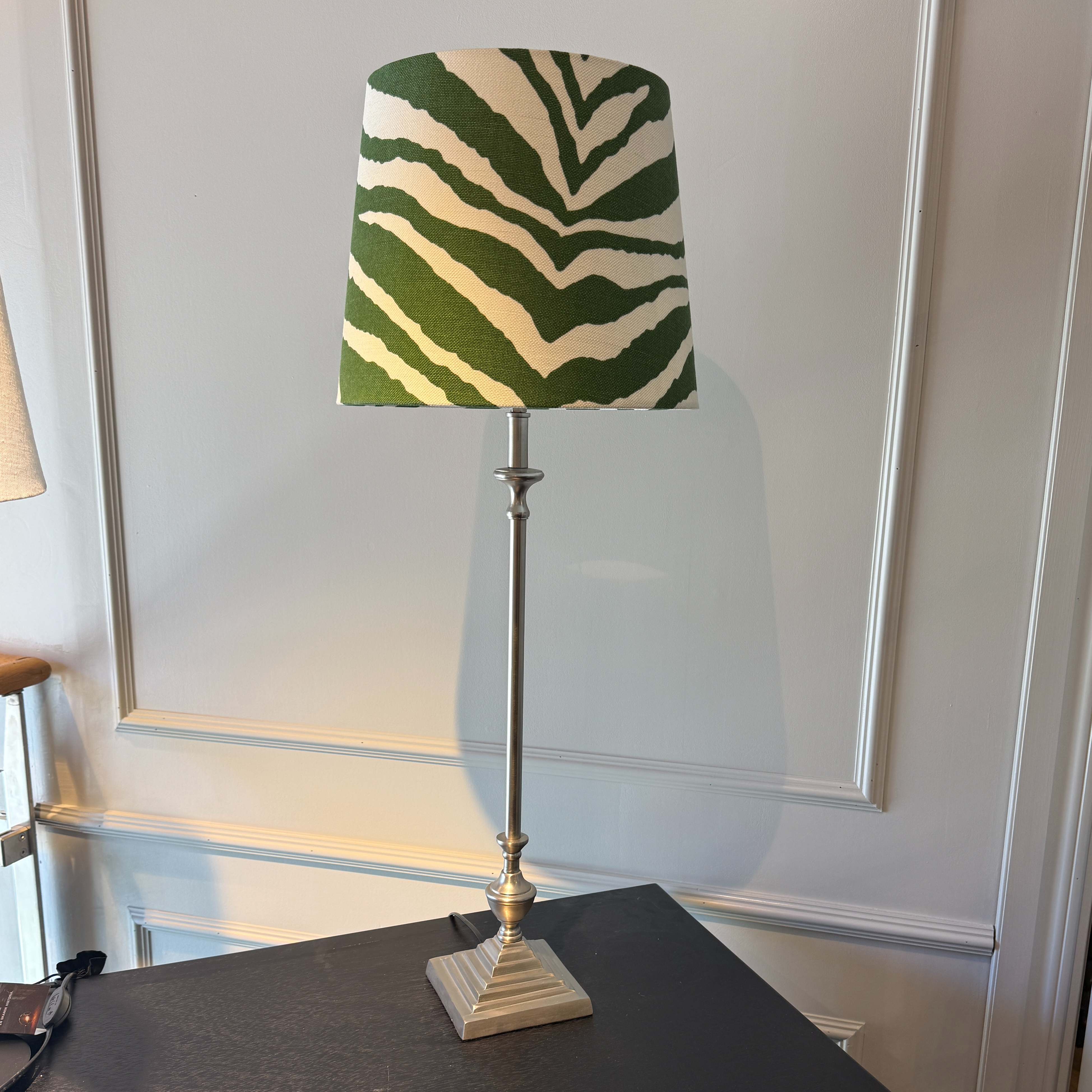 Lampskärm Sixten 32 cm Zebra grön